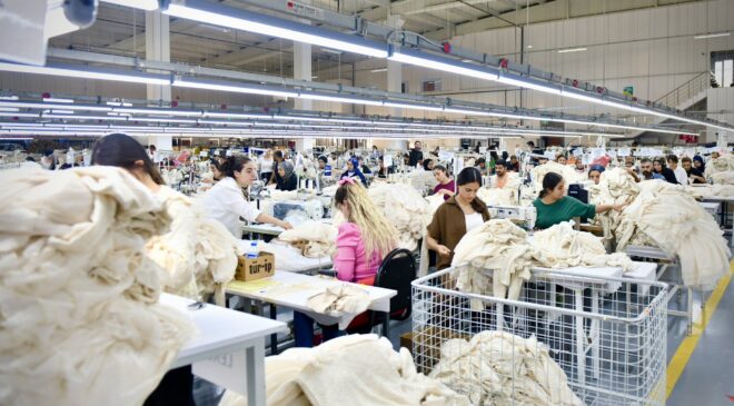 Van’da 50 Bin Kişiye İstihdam Kapısı Açılıyor