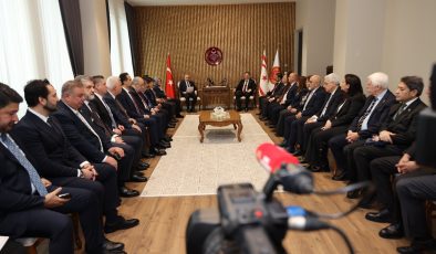 Burhan Kayatürk’ten KKTC Mesajı: “Türkiye’nin Desteği Kararlılıkla Sürecek”